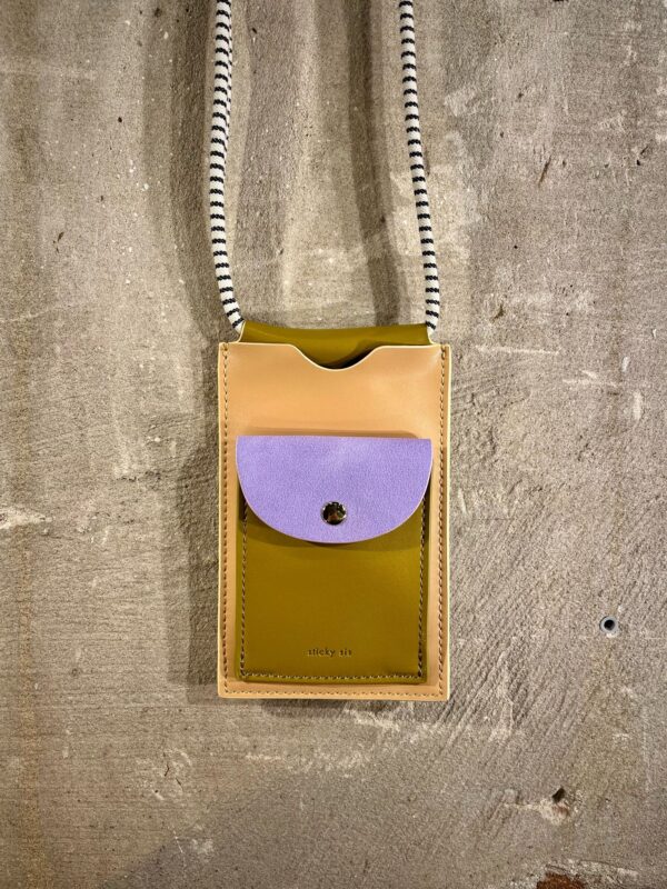 Telefoontasje beige green en lila