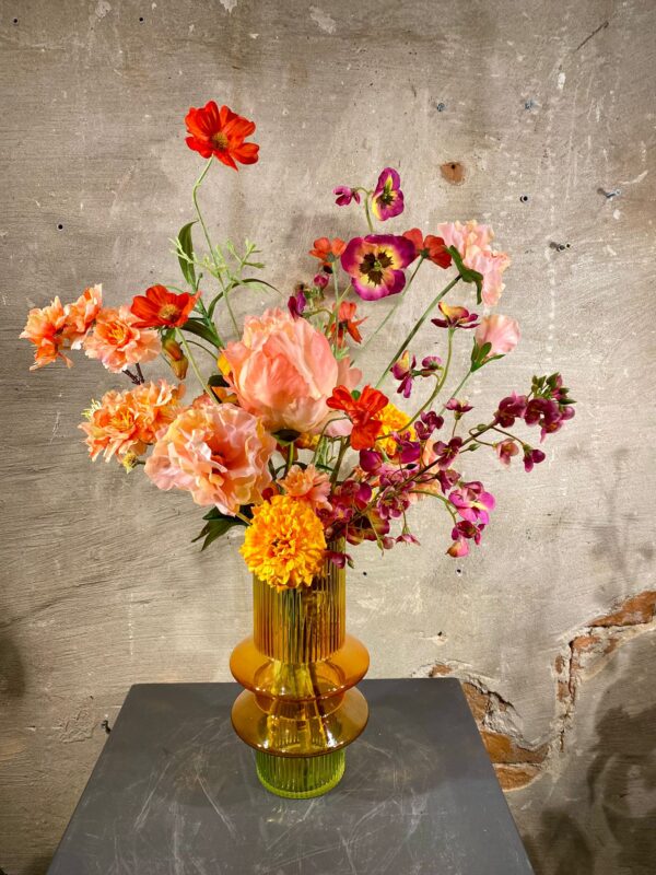 Zijden arrangement kleuren roze zalm oranje