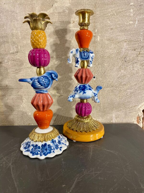 set kandelaren van 2 hoog 26 en 28 cm