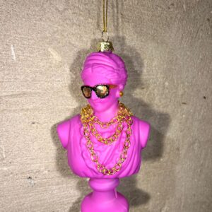 Kerstornament paarse vrouw met ketting op voet