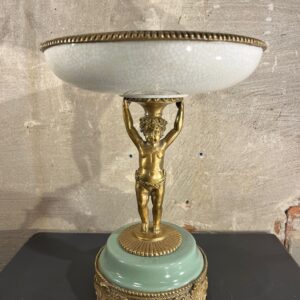 Schaal op voet engel groen